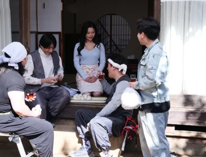 Những gã công nhân xây dựng hiếp dâm vợ sếp sau giờ làm